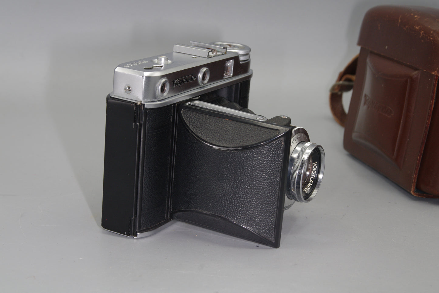 Voigtlander Perkeo IIIe Folding Rangefinder Camera with Skopar 80mm F/3.5 Lens