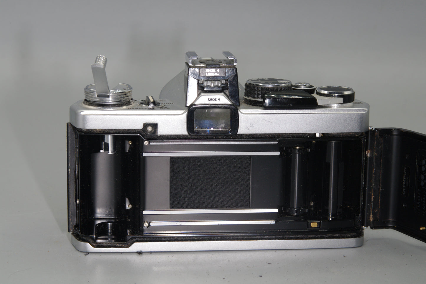 Olympus OM2N 35mm SLR Camera with 50mm F/1.8 Lens + Data Back -Very Good