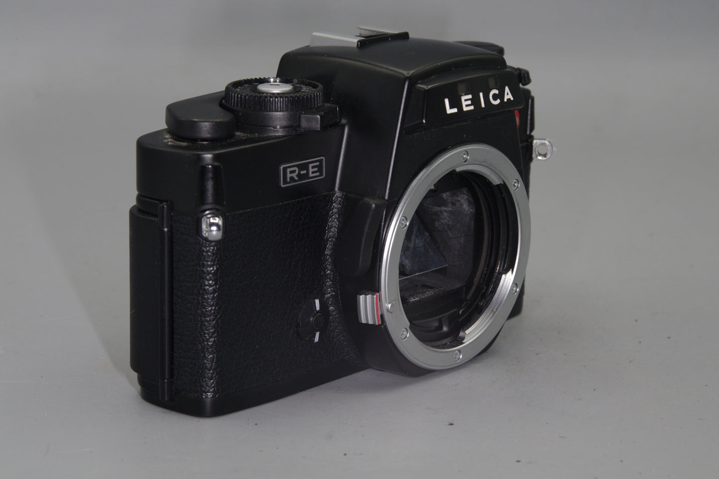 Leica R-E 35mm SLR – Meter Working – Shutter Needs Repair – Classic R Mount Body