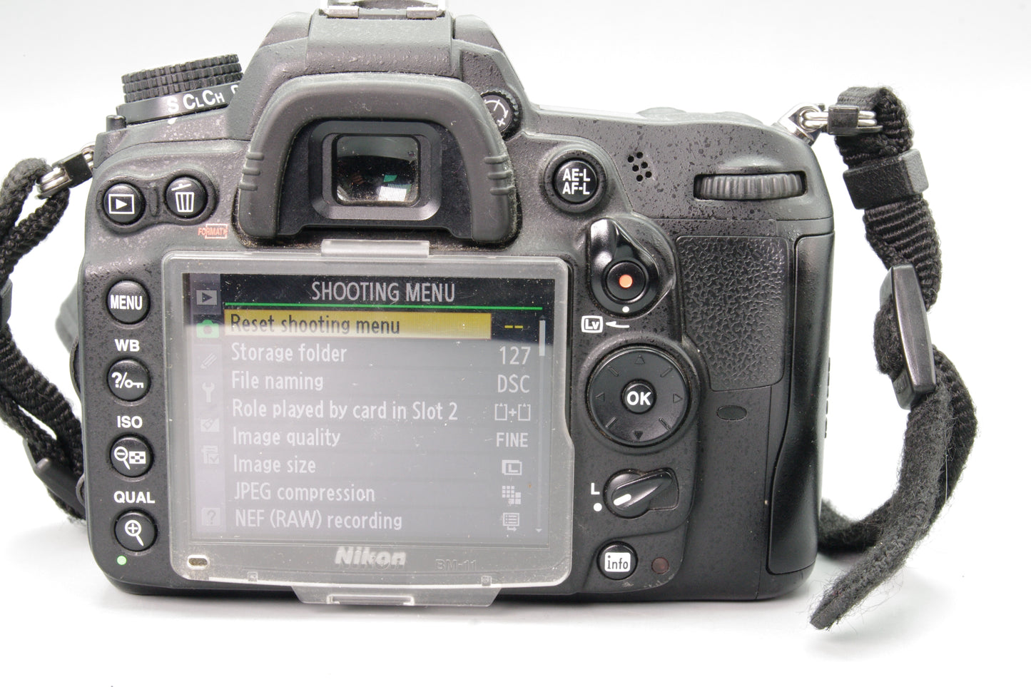 Nikon D7000 DSLR Camera Body – 16.2MP – Shutter Count 18543 – Very Good