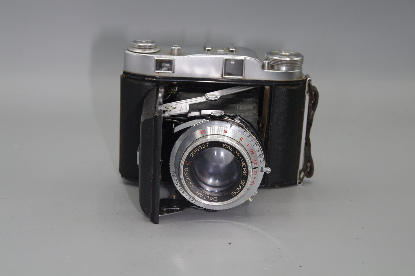 Balda Baldix Folding Camera with Baltar 75mm F/2.9 Lens for Renovation
