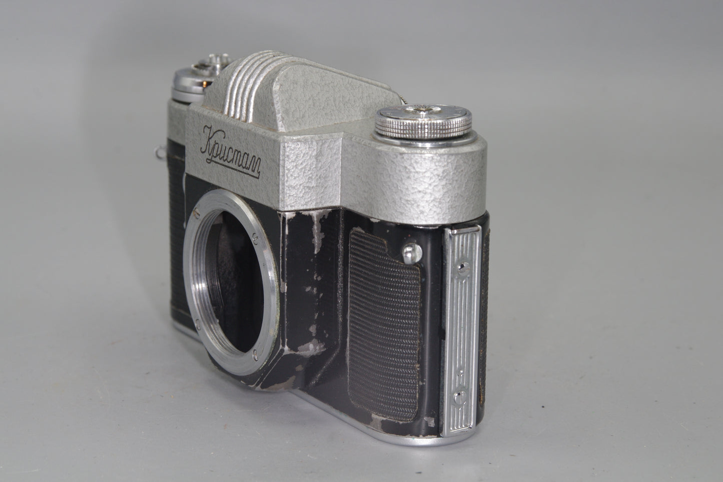 KMZ Kristall 35mm SLR – Art Deco Soviet Camera – Shutter Sticks Below 1/30 – VGC