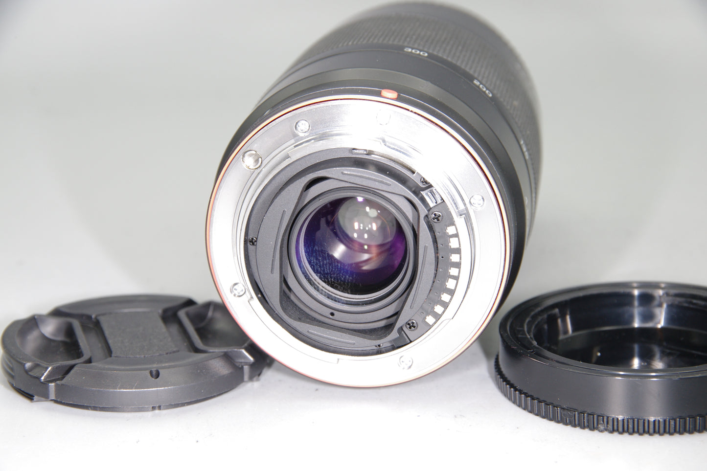 Sony AF 75–300mm f/4.5–5.6 Lens – A-Mount – Very Good Condition