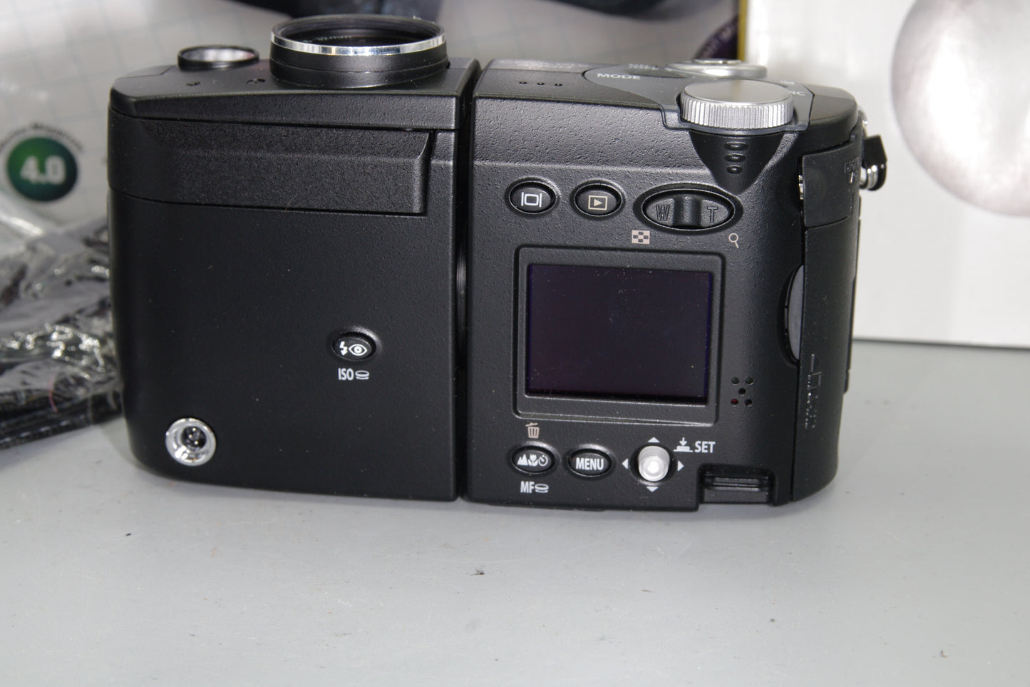 Nikon Coolpix 4500 4MP Digital Camera - Excellent Boxed Working Condition