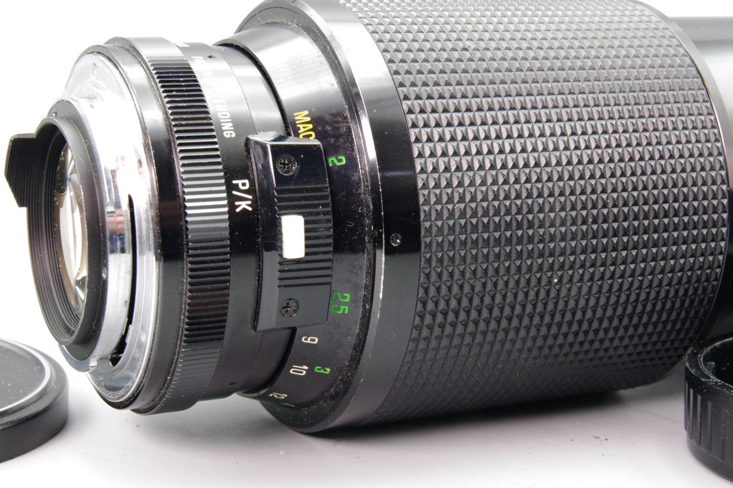Vivitar Series 1 70-210mm f3.5 Macro Zoom Lens – Pentax K Mount Excellent