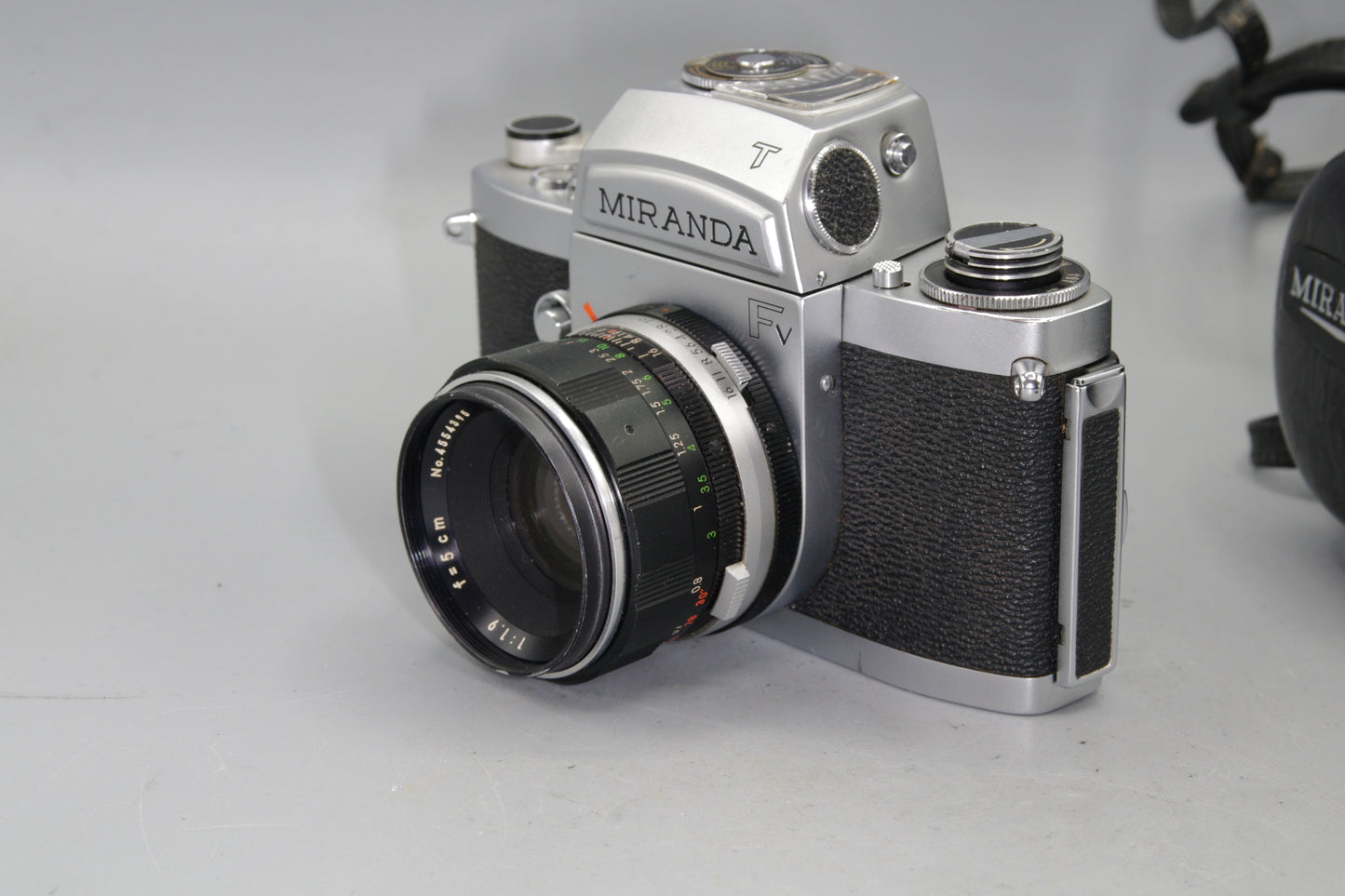 Miranda FV T 35mm SLR + 50mm f/1.9 Lens – Case – Meter Untested – Battery Cover Stuck