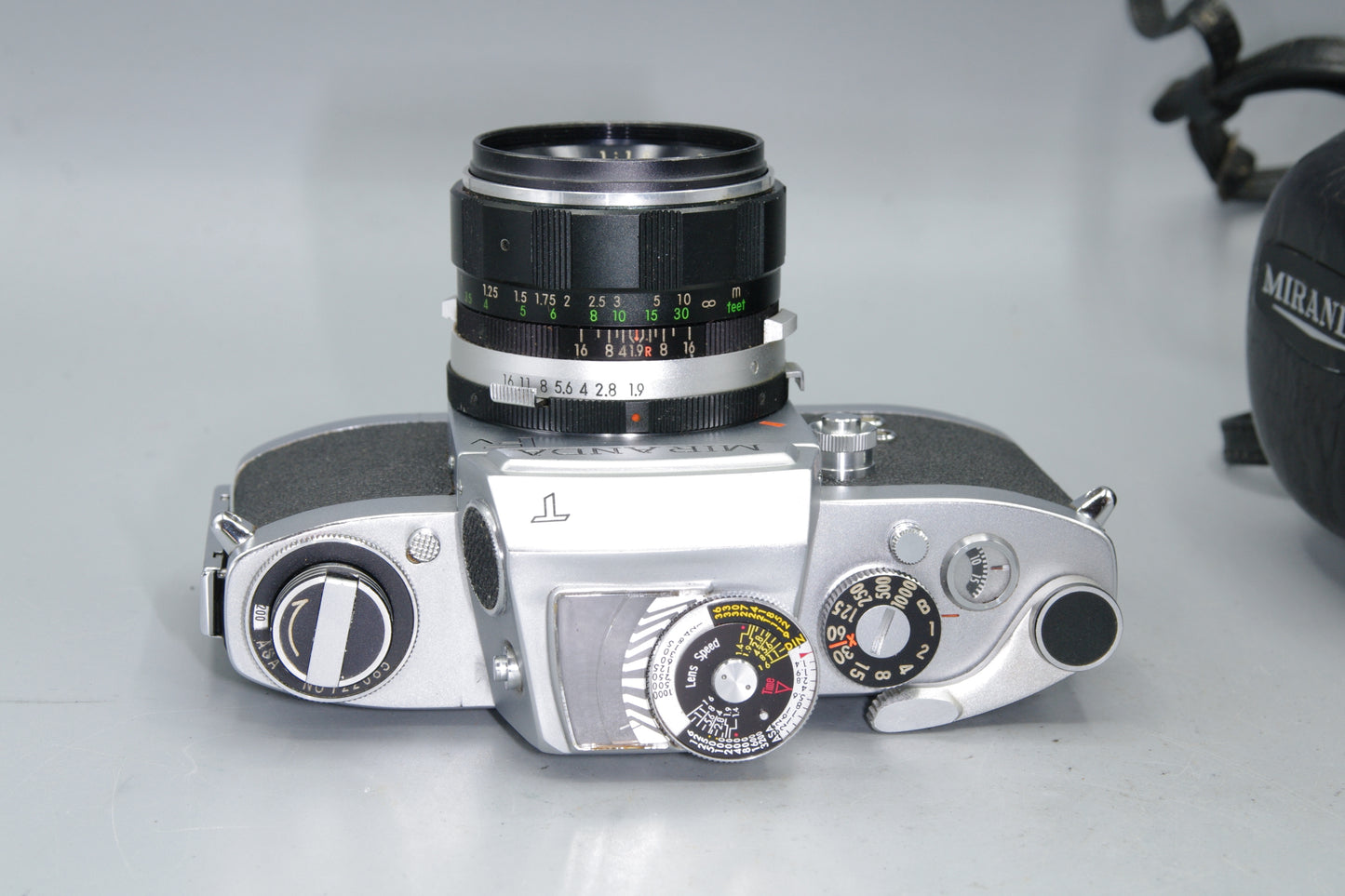 Miranda FV T 35mm SLR + 50mm f/1.9 Lens – Case – Meter Untested – Battery Cover Stuck