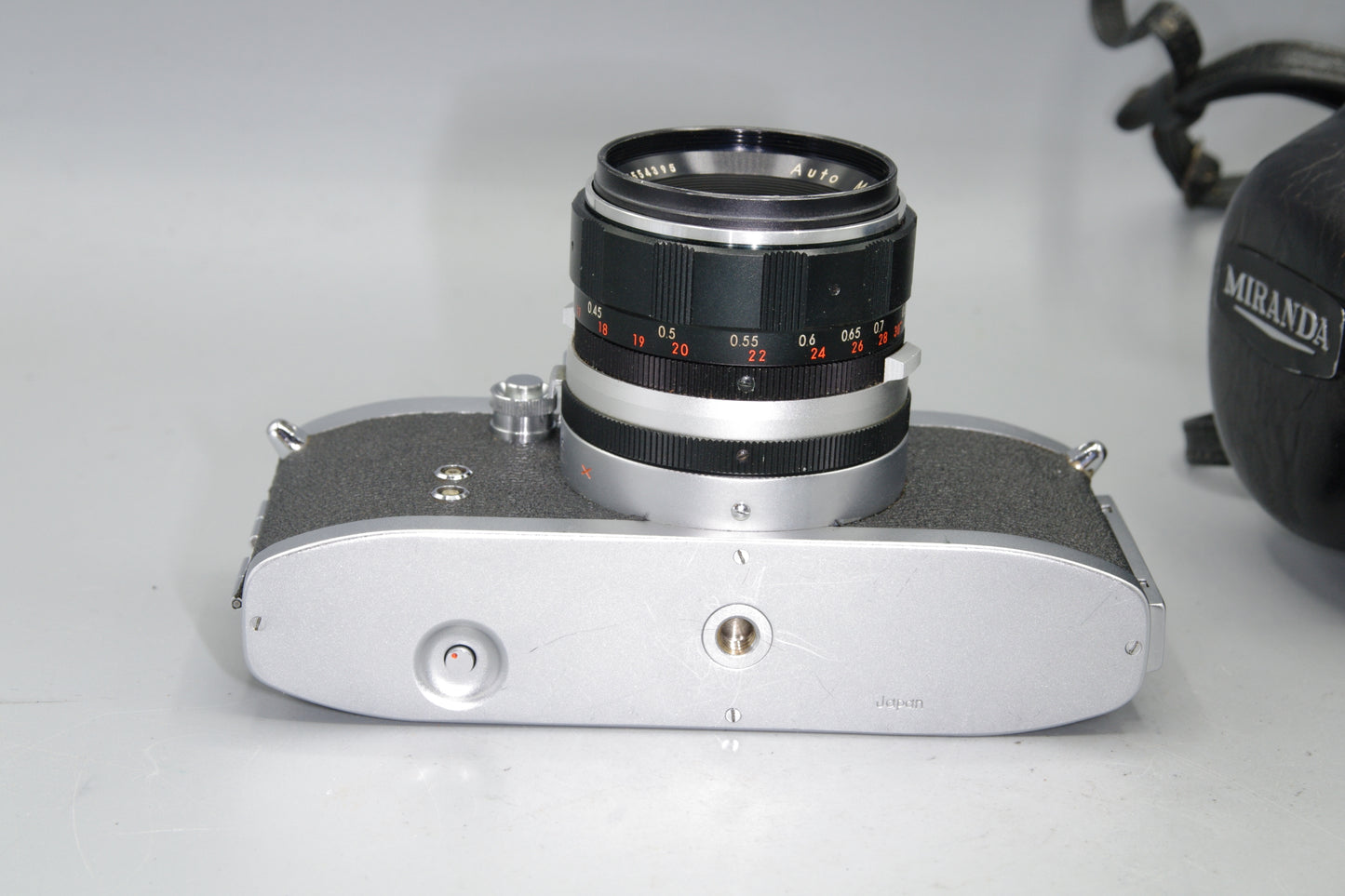 Miranda FV T 35mm SLR + 50mm f/1.9 Lens – Case – Meter Untested – Battery Cover Stuck