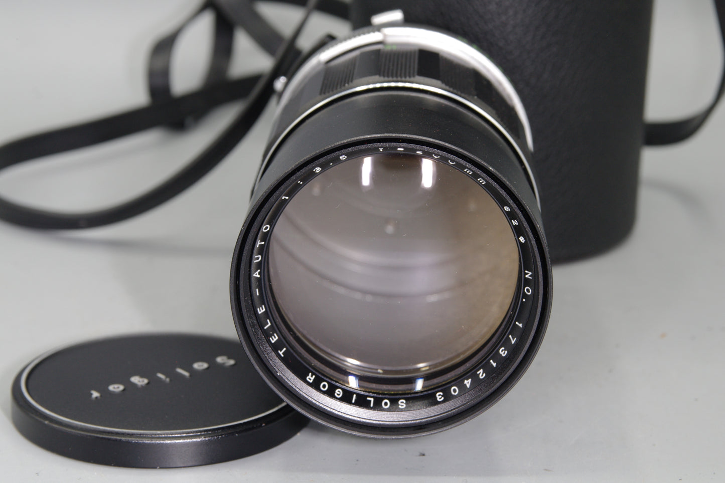 Soligor 200mm F/3.5 Lens – Miranda Bayonet Mount – Excellent – Vintage Telephoto
