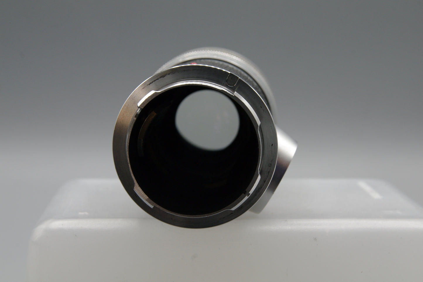 Leitz Elmar 135mm F/4 M Lens – Hood & Caps – Leica M Mount – Vintage Classic