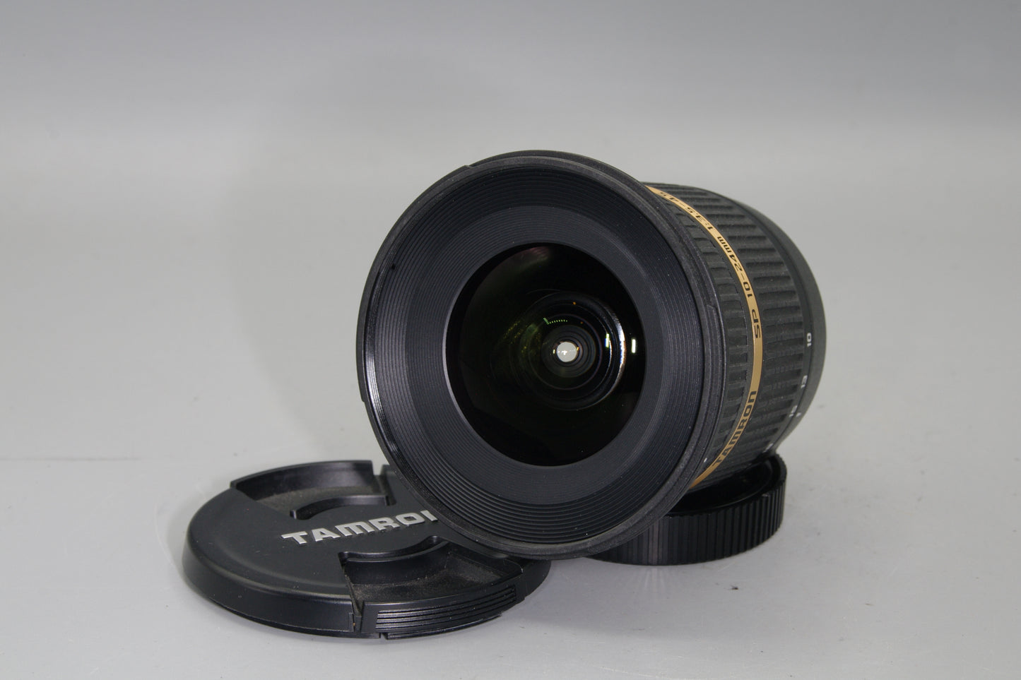 Tamron SP 10-24mm F/3.5-4.5 Di II Wide Angle AF Zoom - Canon EF-S Mount