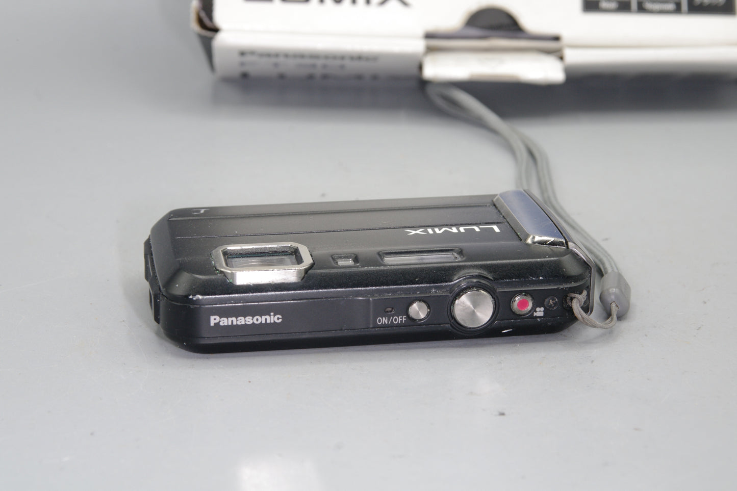 Panasonic Lumix DMC-FT30 16.1 Megapixel, 8m Waterproof - Boxed
