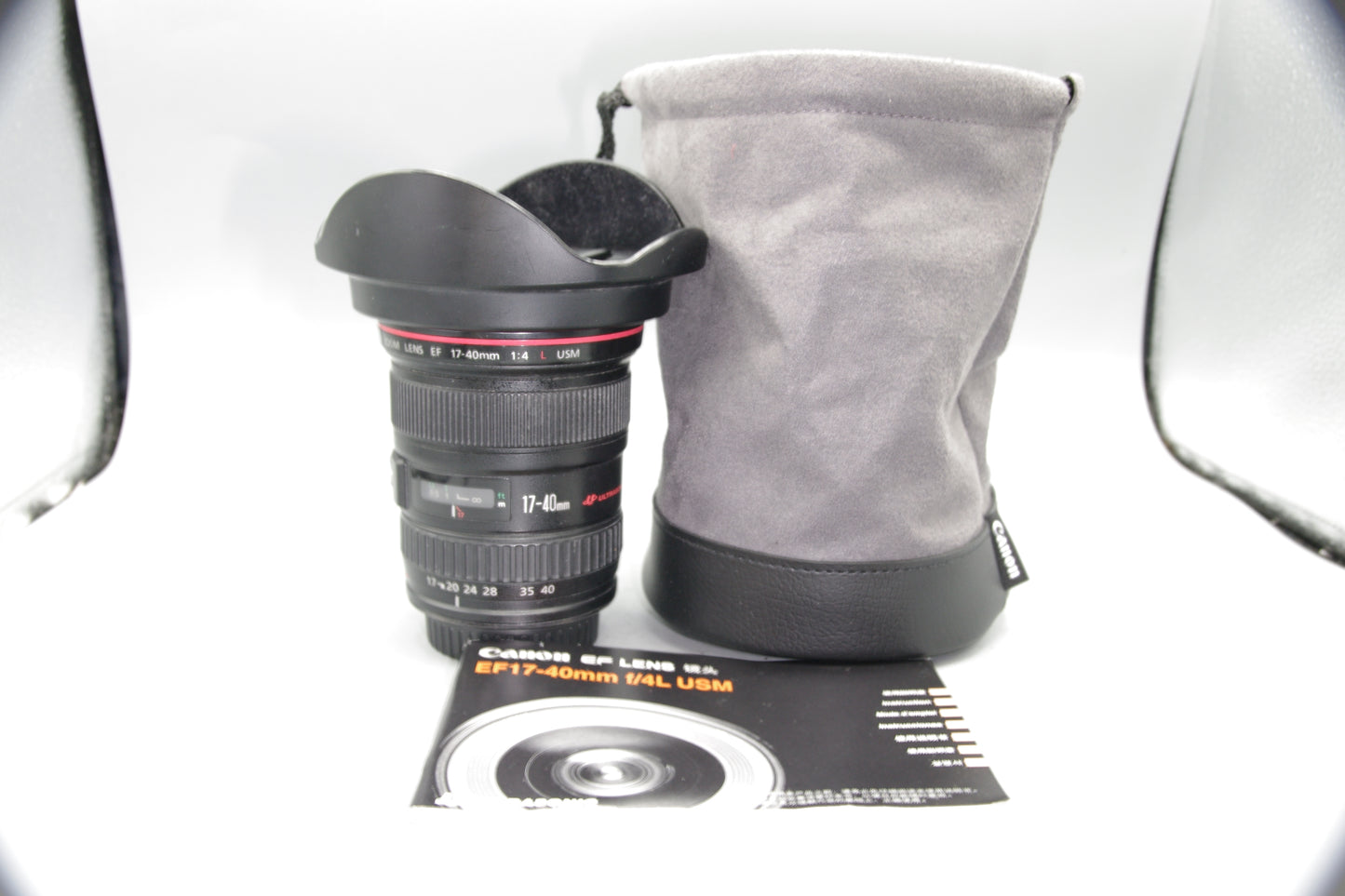 Canon EF 17–40mm f/4L USM Lens – Ultra-Wide Zoom, Caps & Hood, Excellent