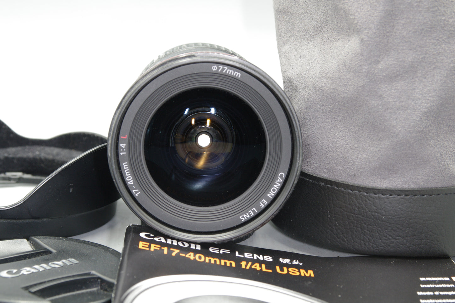 Canon EF 17–40mm f/4L USM Lens – Ultra-Wide Zoom, Caps & Hood, Excellent