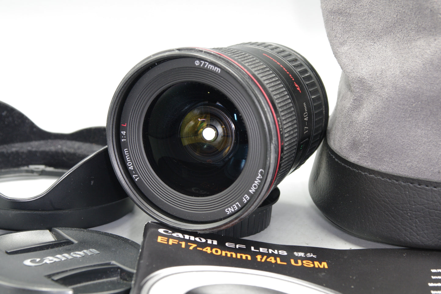 Canon EF 17–40mm f/4L USM Lens – Ultra-Wide Zoom, Caps & Hood, Excellent