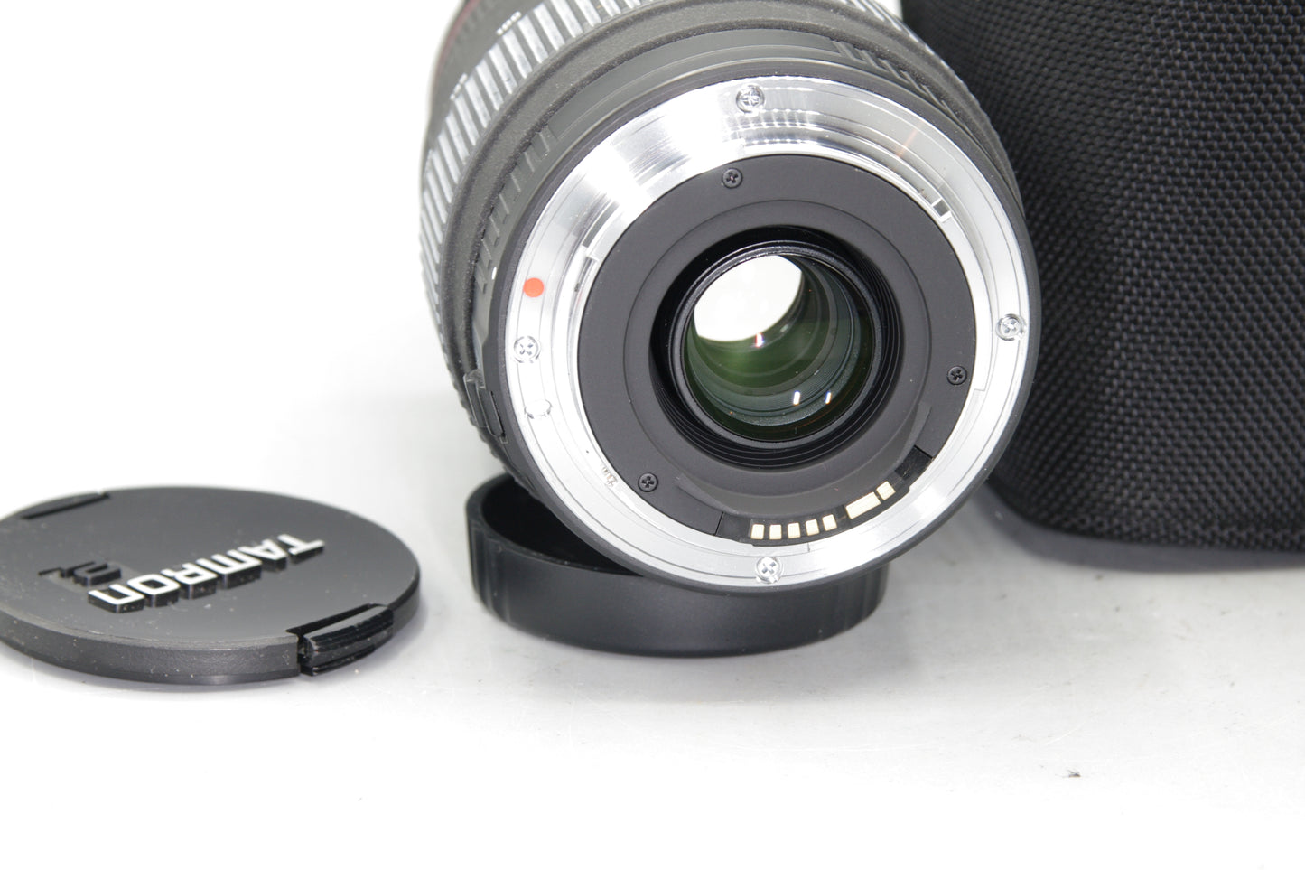 Sigma 70–300mm f/4–5.6 APO DG Macro Lens – Canon EF Mount, Caps Included, VGC