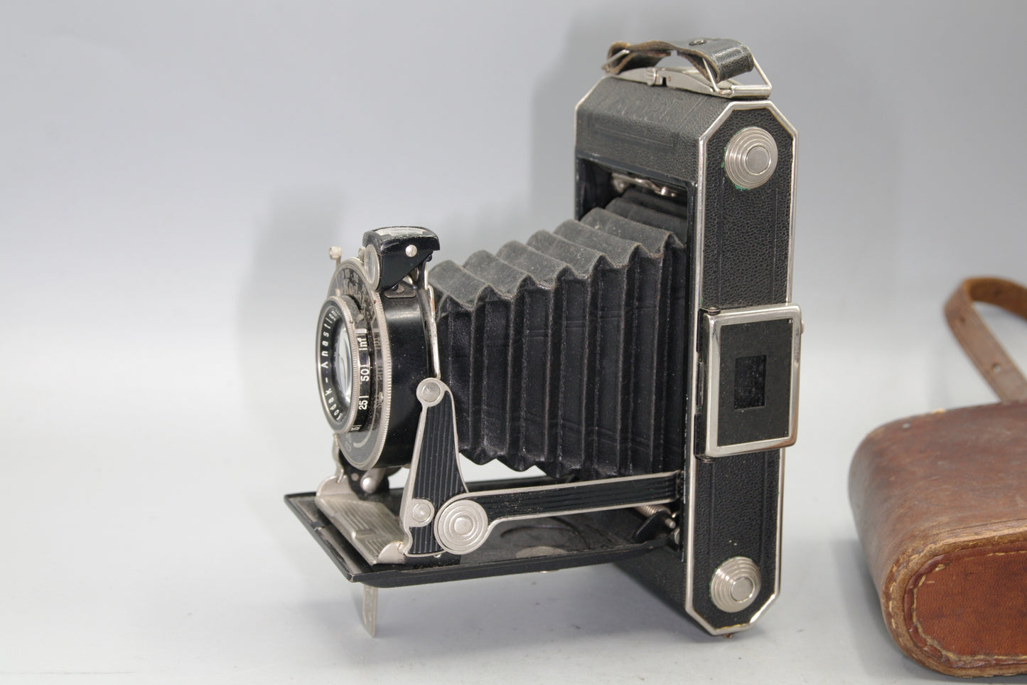 Kodak Vollenda 620 Folding Camera – 105mm f/4.5 Lens – 1930s Art Deco