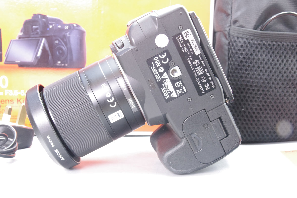 Sony Alpha A350 14.2MP DSLR with 18–70mm Lens – Boxed – Case, Charger, Hood