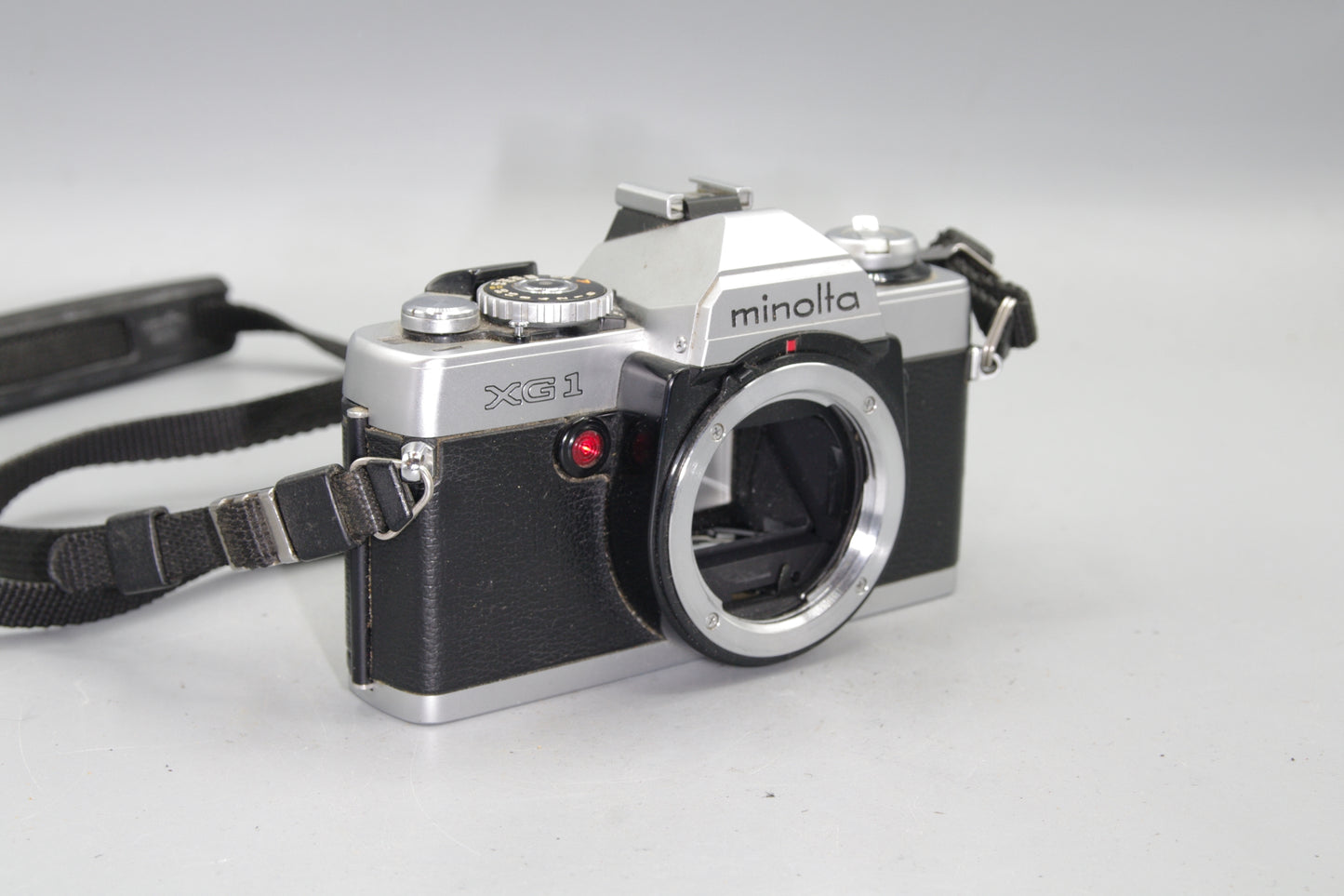 Minolta XG1 35mm SLR Camera – MD Mount, Aperture Priority, VGC, Tested