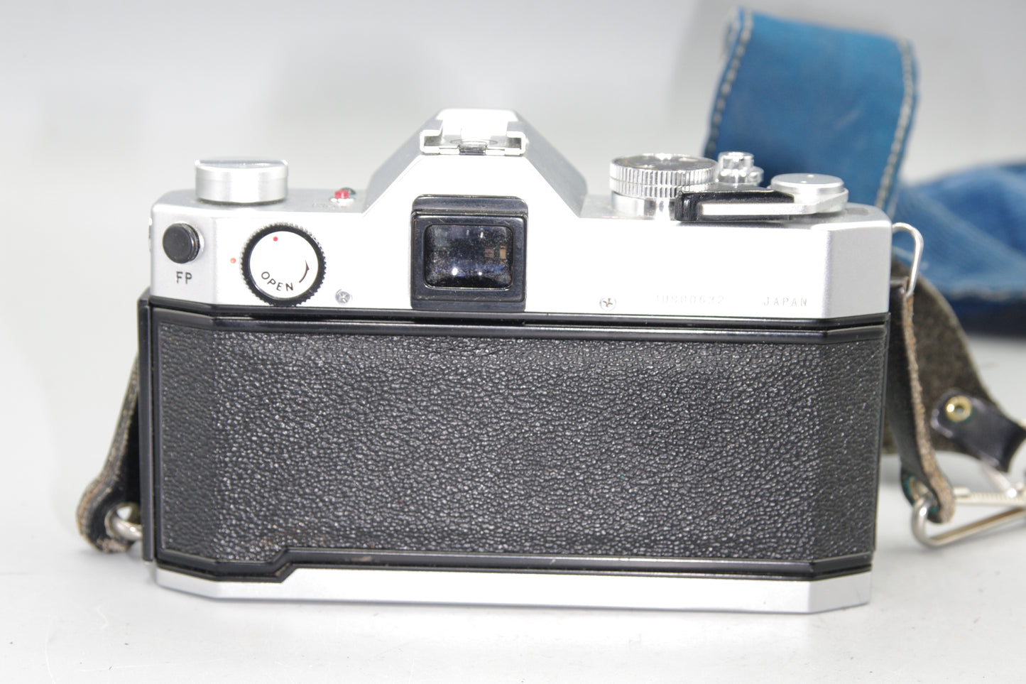 Yashica TL Electro X 35mm SLR Camera – Rare M42 Mount, VGC, Vintage Japan