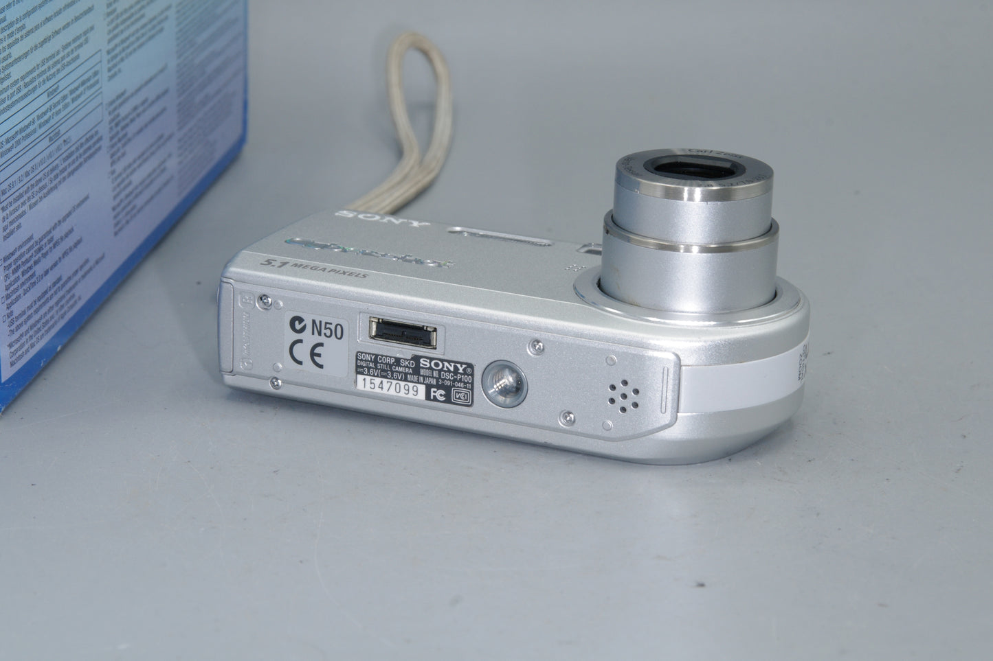 Boxed Sony Cybershot DSC-P100 5.1MP Compact Camera - Excellent