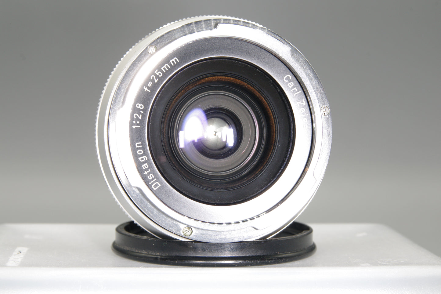Carl Zeiss Distagon 25mm f/2.8 Lens – Contarex Mount, Wide Angle