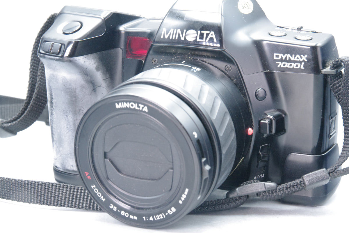 Minolta Dynax 7000i with Minolta 35–80mm f/4–5.6 Lens – Tested – VGC
