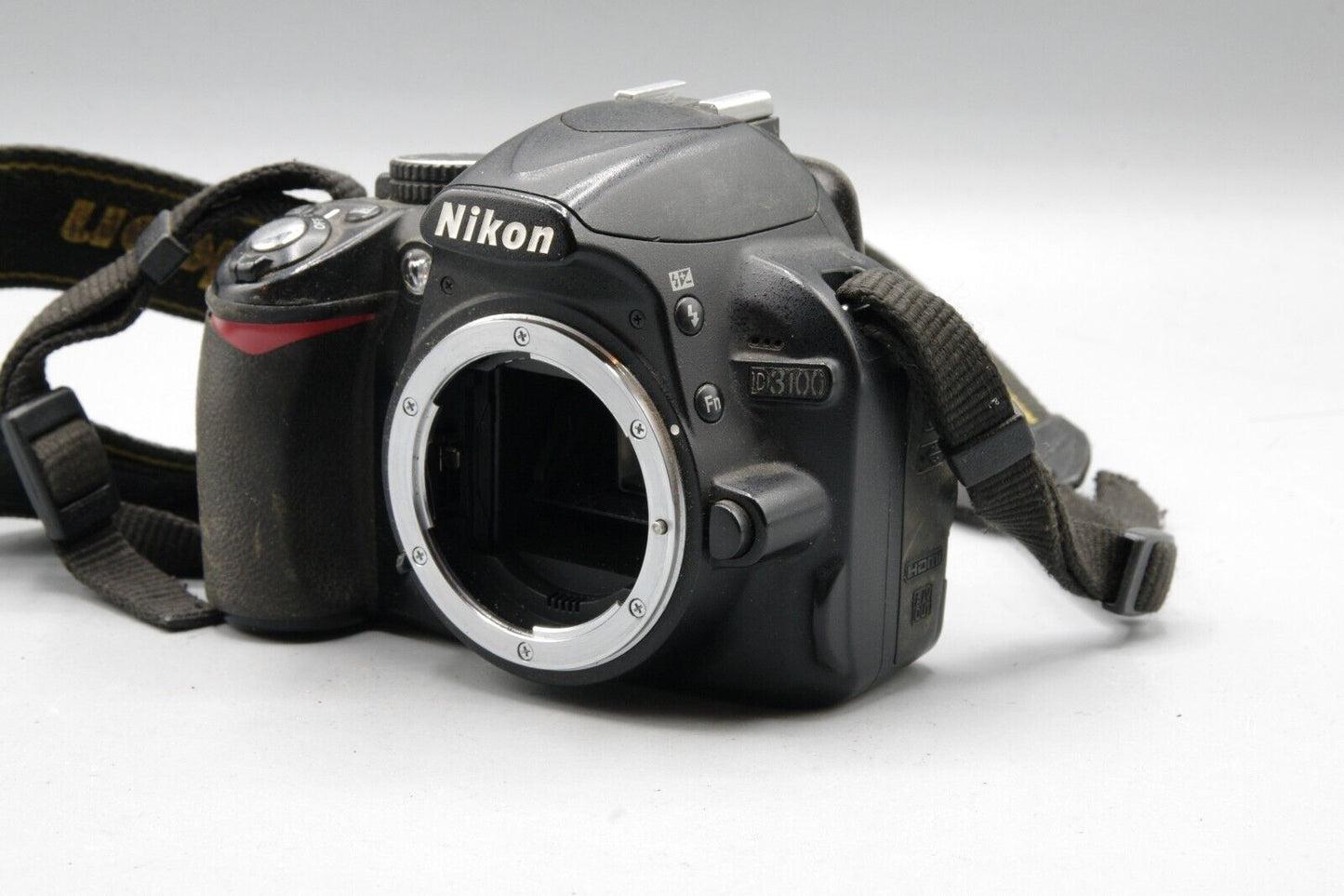 Nikon D3100 14.2MP DSLR - Good Condition with Battery