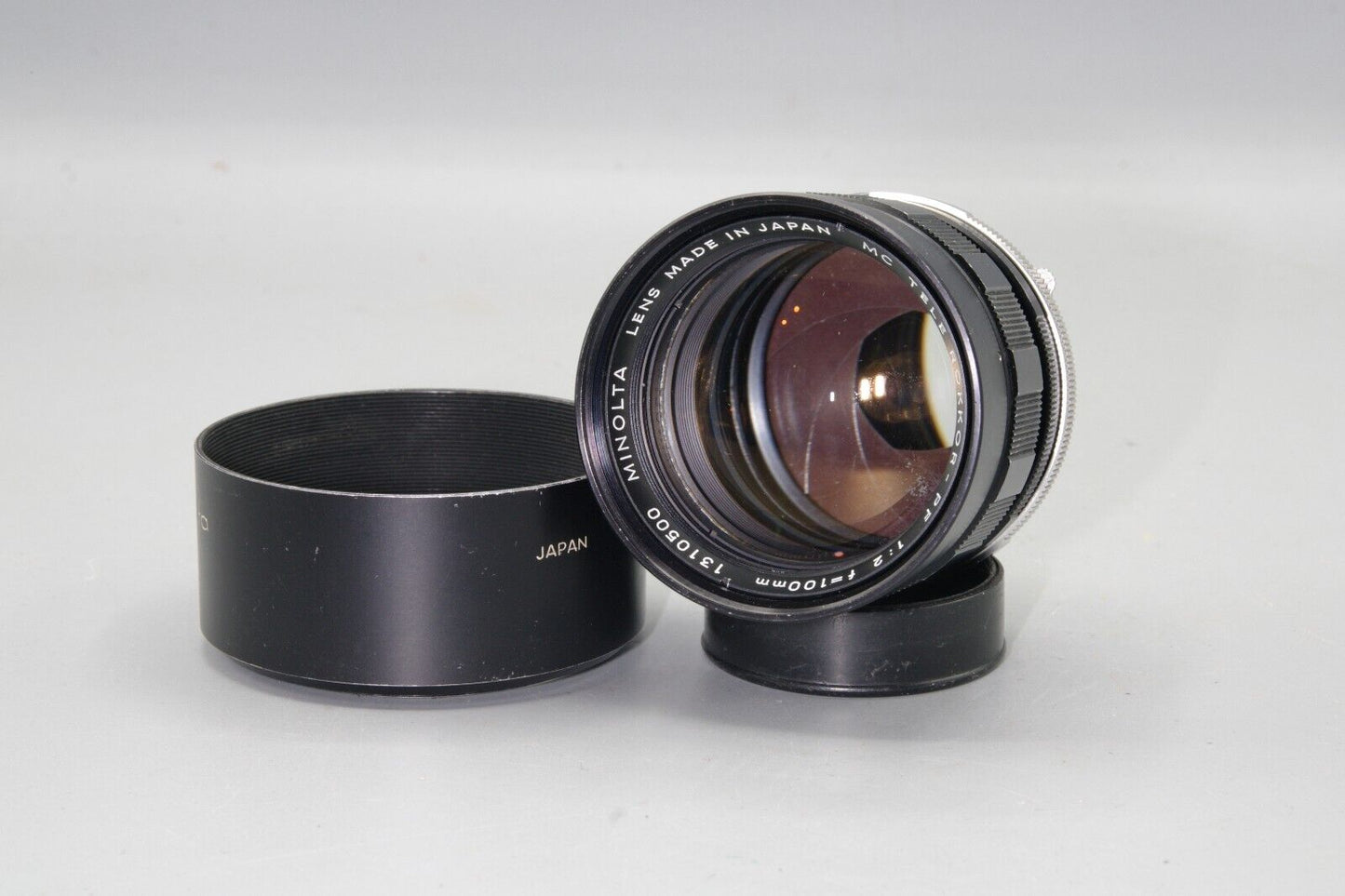 Minolta Tele Rokkor-PF 100mm F/2 Portrait Lens with Lens Hood - MD Mount