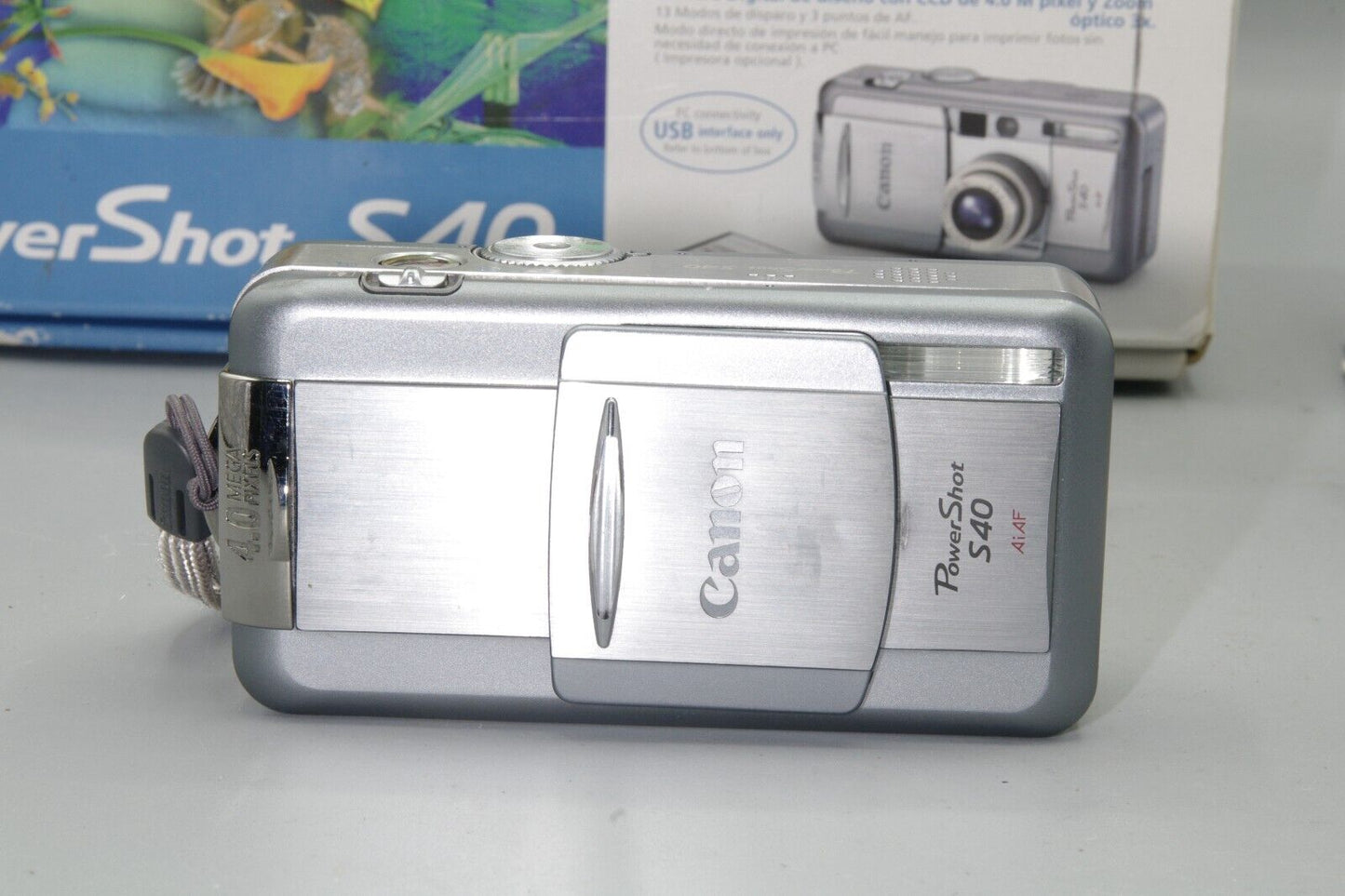 Boxed Canon Powershot A1000IS 10MP Digital Camera - Tested and Working