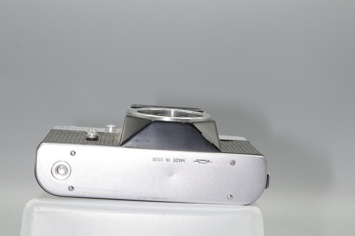 Zenit - E 35mm SLR Body