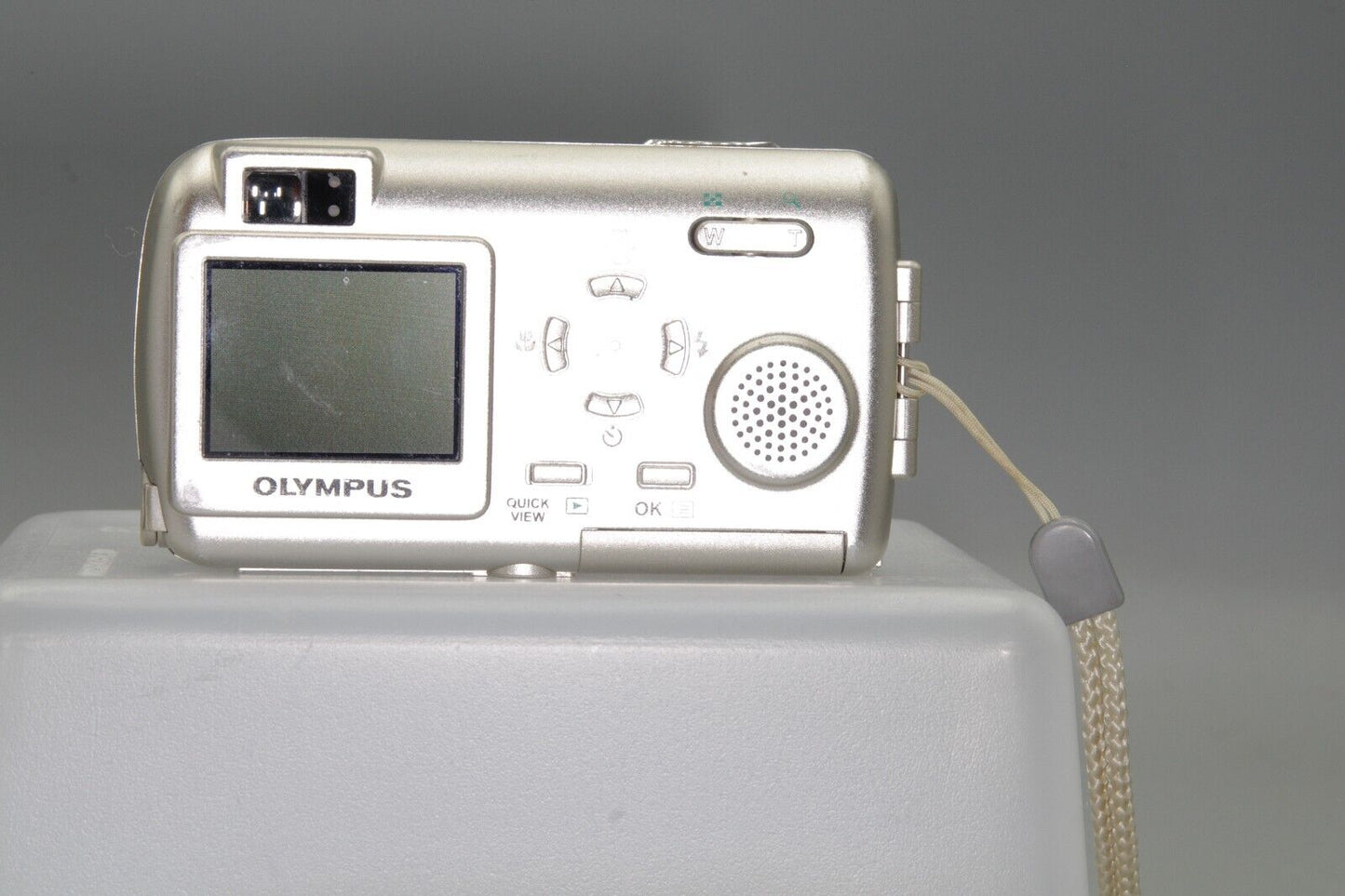 Olympus MJU410 Digital 4MP Digital Compact Camera