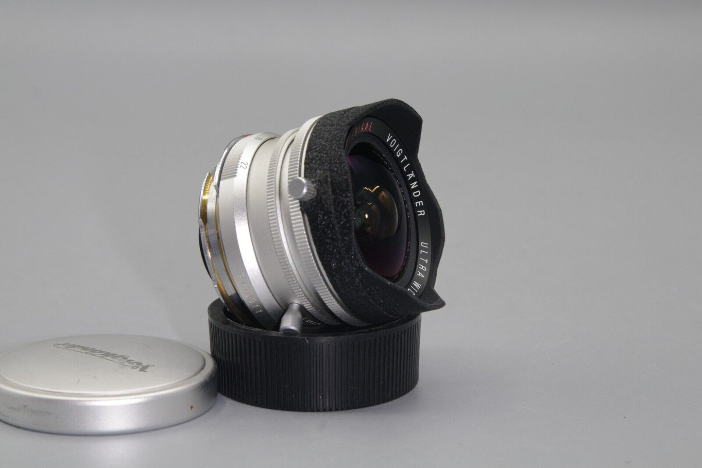 Voigtlander Ultra Wide Heliar 12mm F/5.6 Lens - Leica M Mount - Nr Mint
