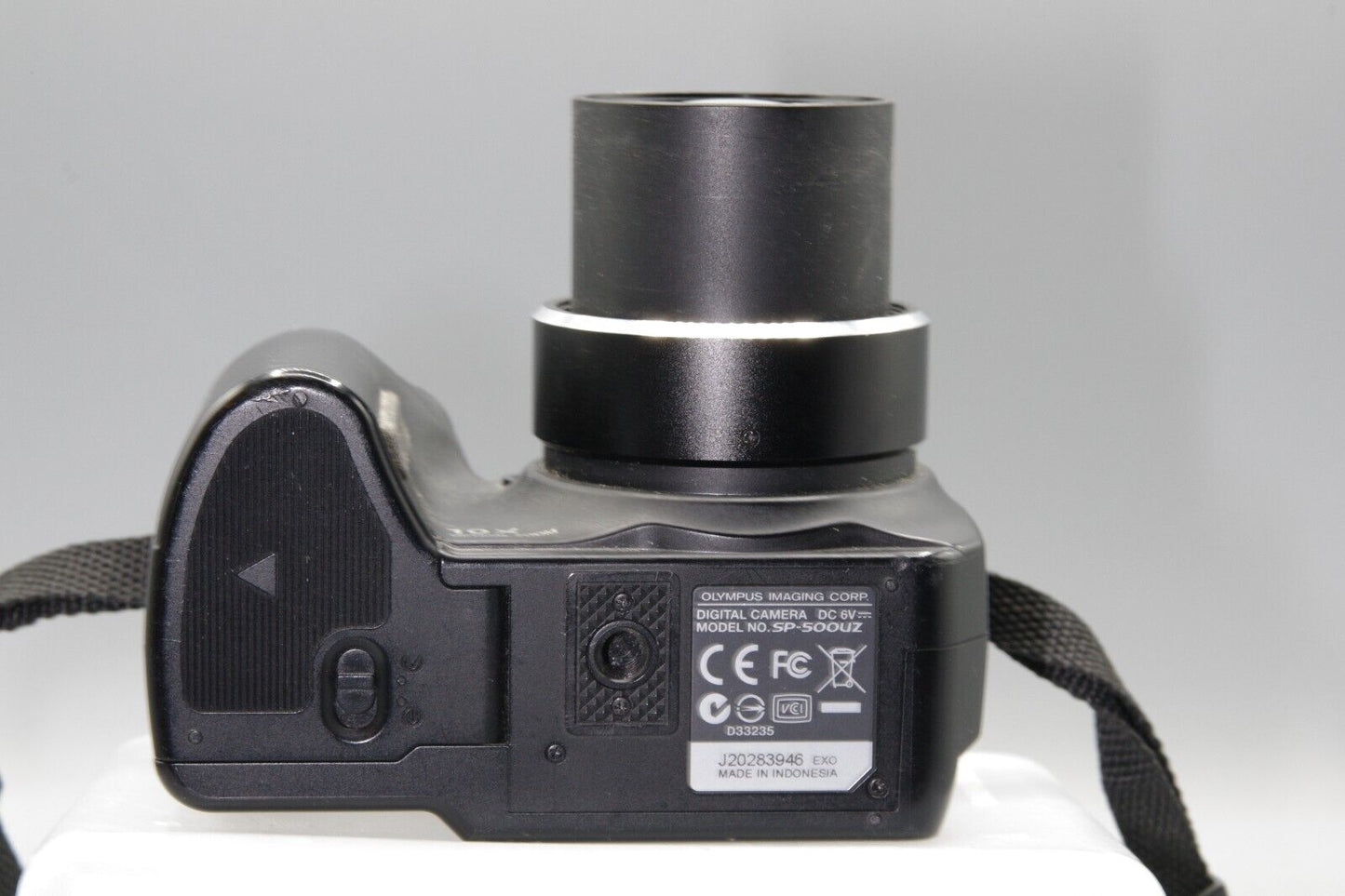 Olympus SP-500UZ 6MP Digital Bridge Camera