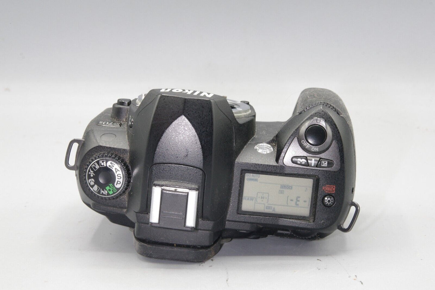 Nikon D70s 6.1MP DSLR Camera - Very Nice