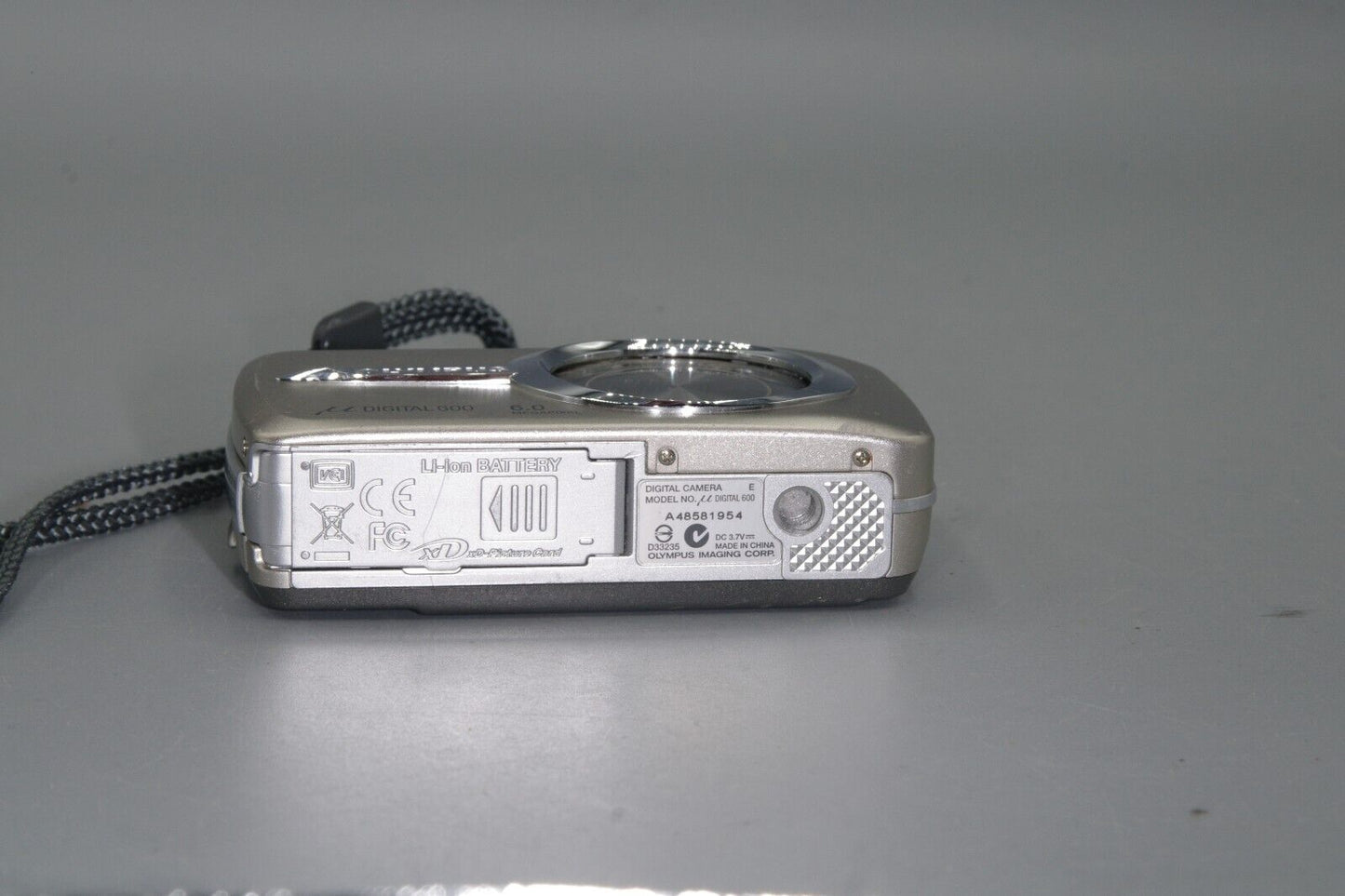 Olympus MJU 7600 Digital 6MP Camera -  Spares/Repair