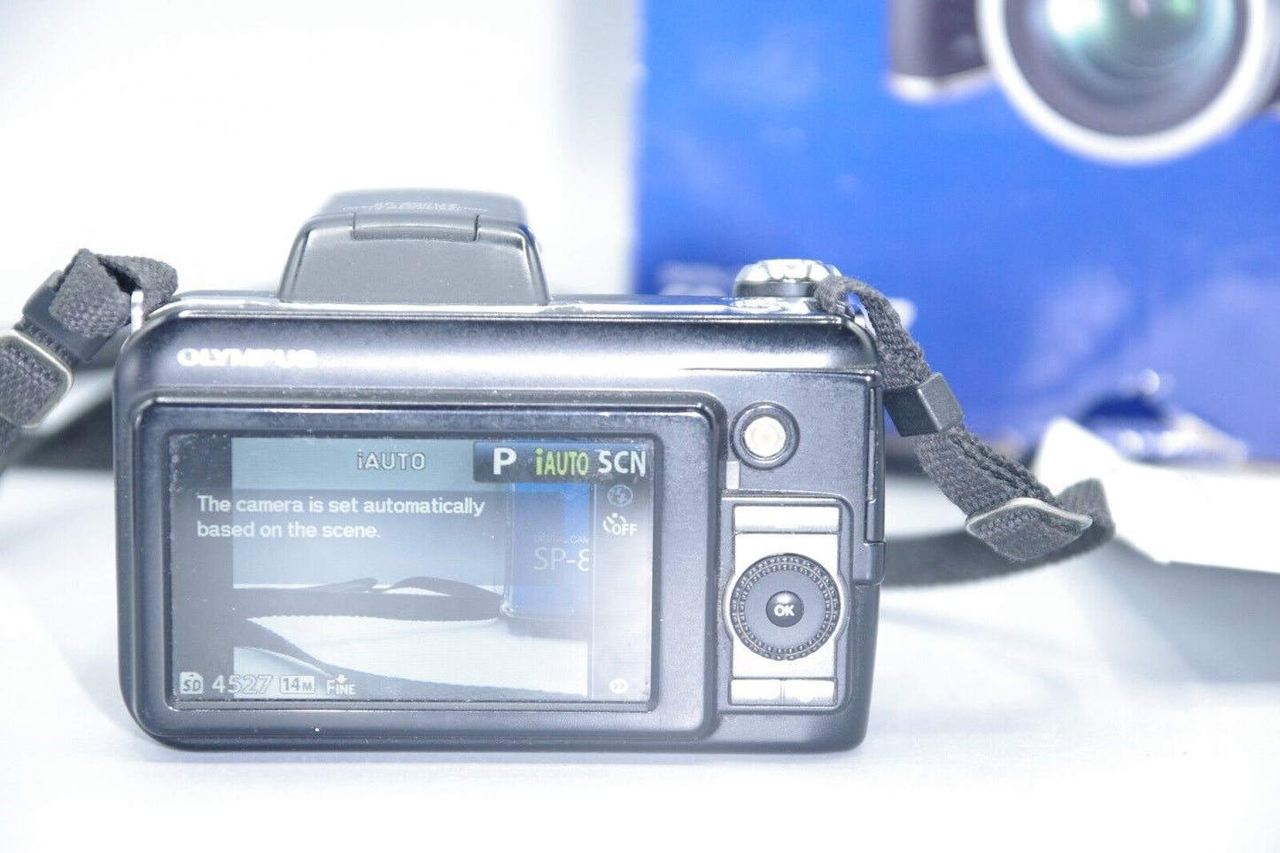 Olympus SP-800UZ 14MP 30X Zoom Digital  Bridge Camera - Boxed