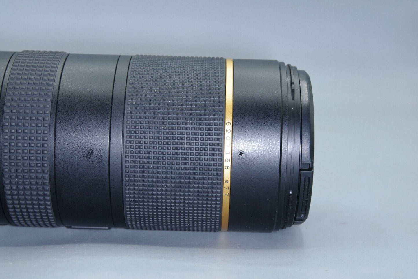 Pentax-D FA* 70-200mm F/2.8 ED DC W Lens - Nr Mint witjh Caps and Hood