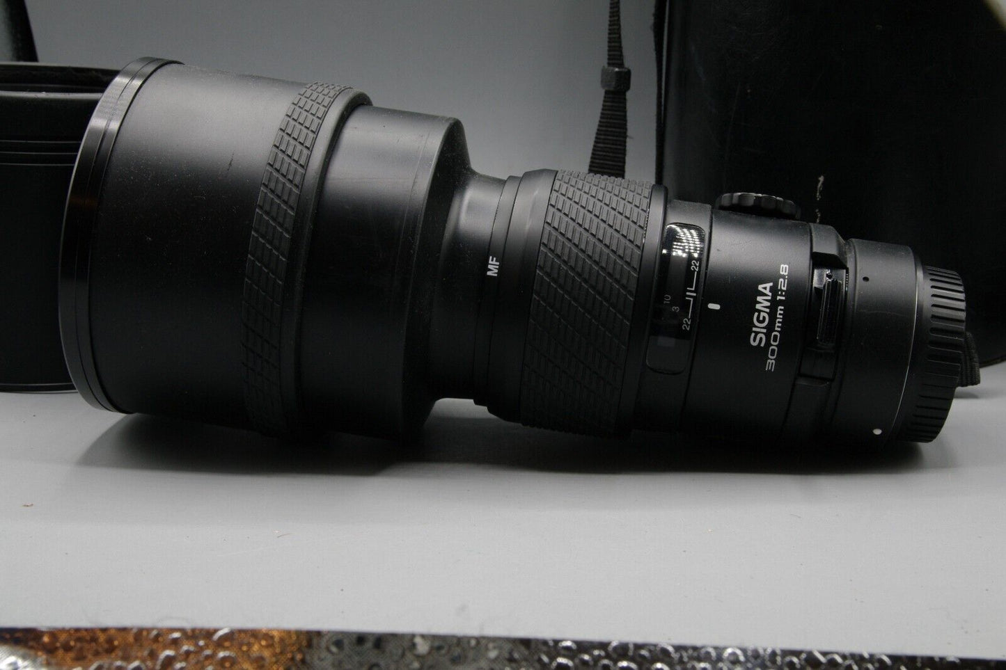 Sigma 300mm F/2.8 APO Telephoto Lens - Canon EF Mount for 35mm SLRs