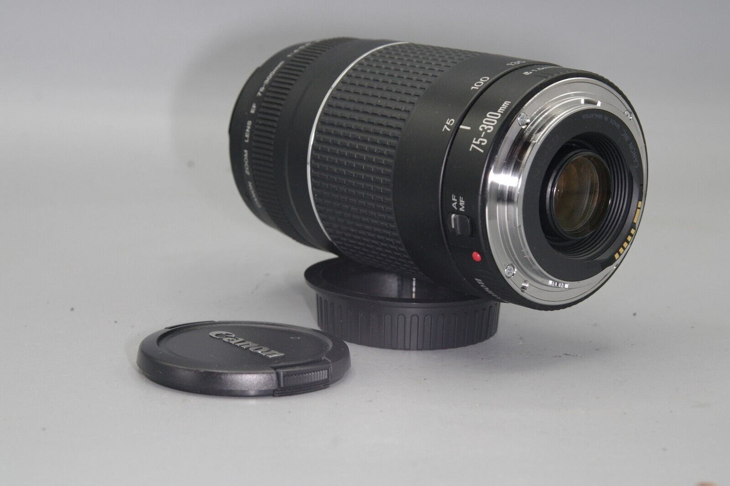 Canon 75-300mm F/4-5.6 III EF Mount Zoom Lens - Excellent