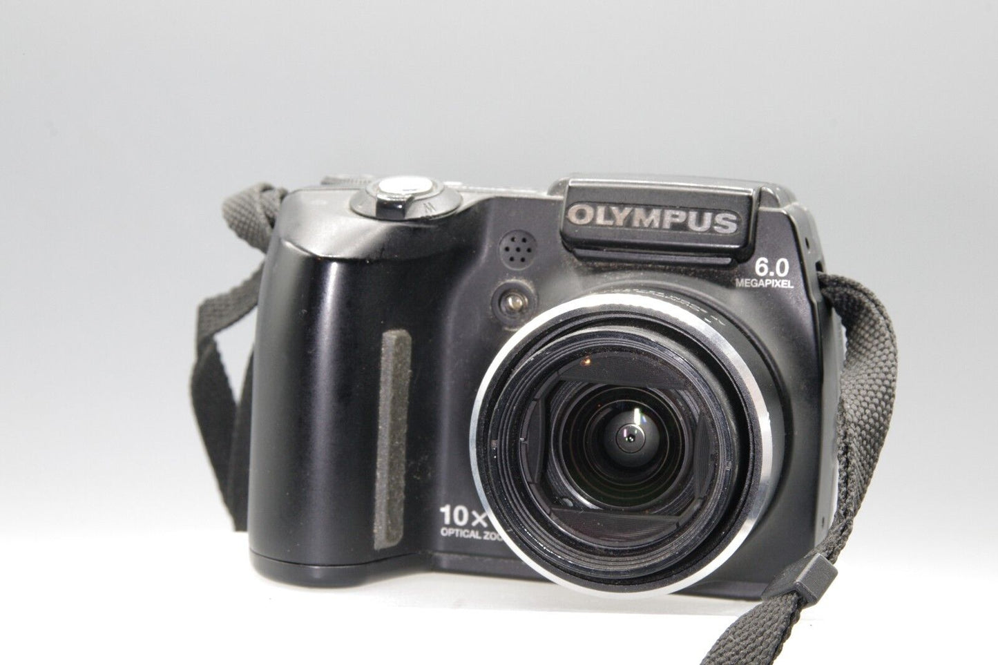 Olympus SP-500UZ 6MP Digital Bridge Camera