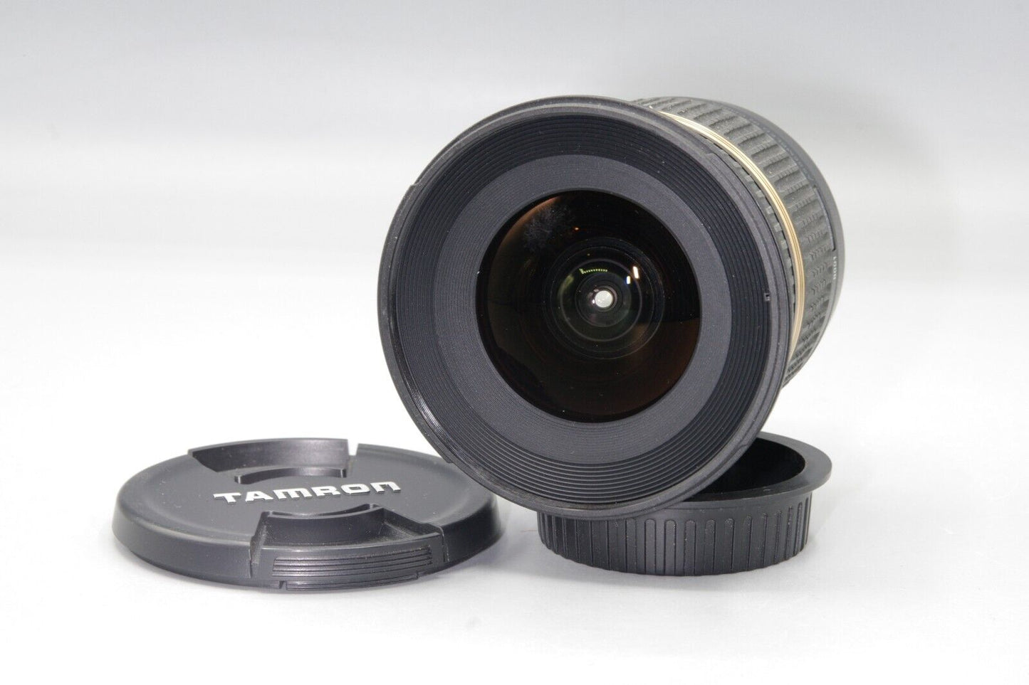 Tamron SP 10-24mm  F/3.5-4.5 Di II Wide Angle AF Zoom  - Canon EF-S Mount