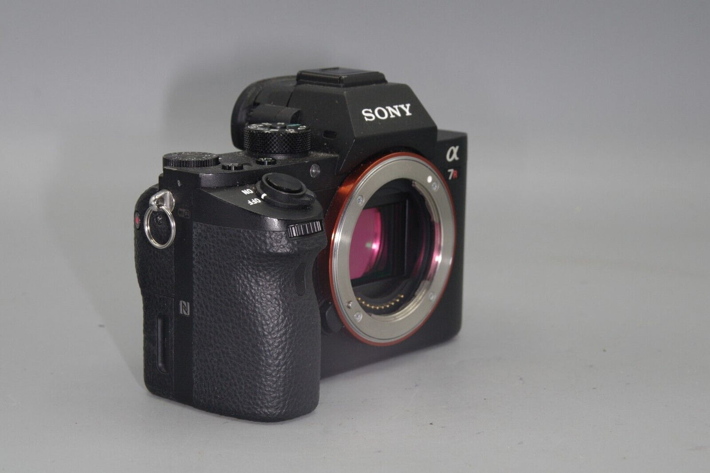 Sony Alpha A7 RII 42.4MP Full Frame Mirrorless - Low Shutter Count 10624