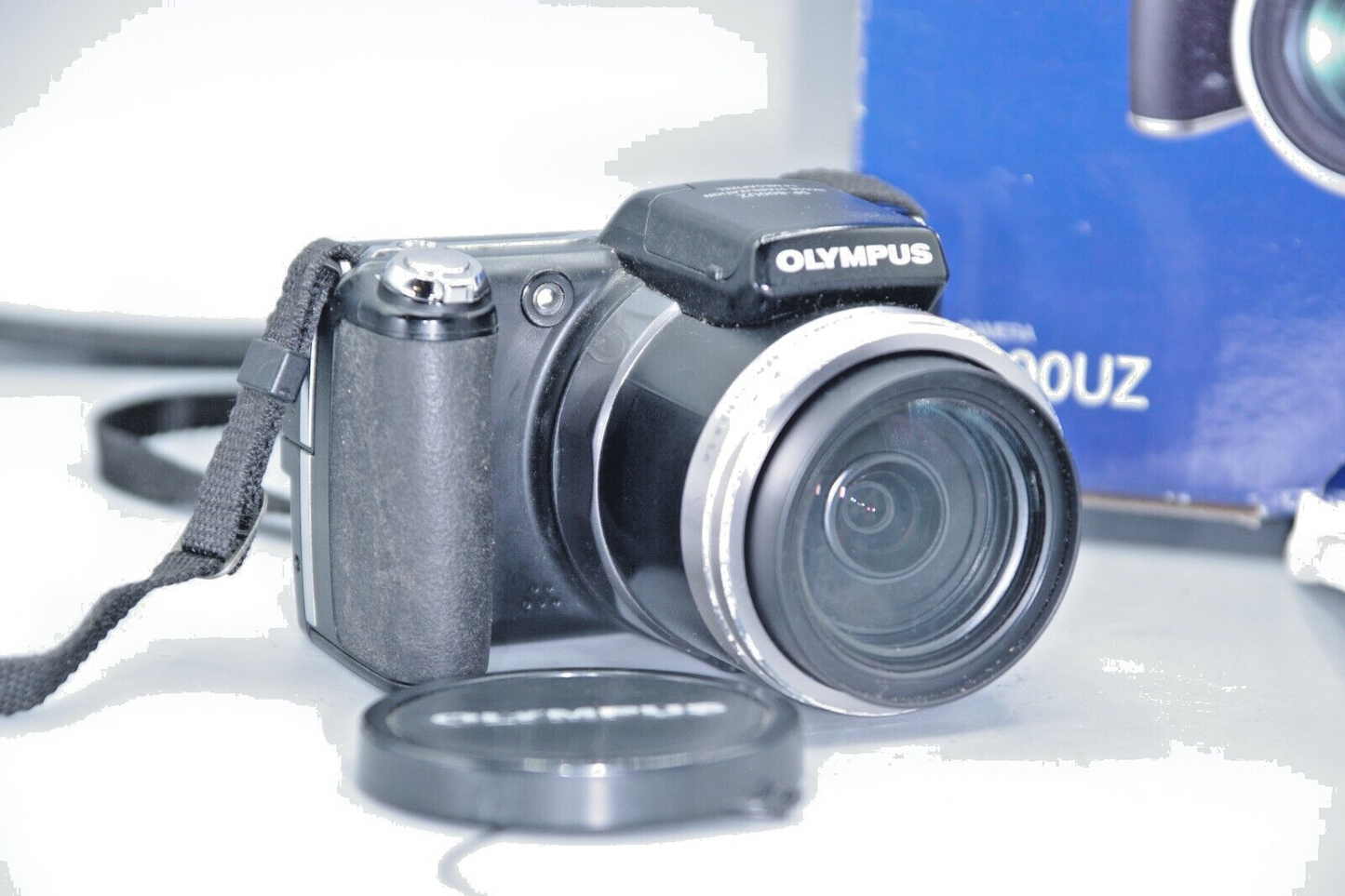 Olympus SP-800UZ 14MP 30X Zoom Digital  Bridge Camera - Boxed