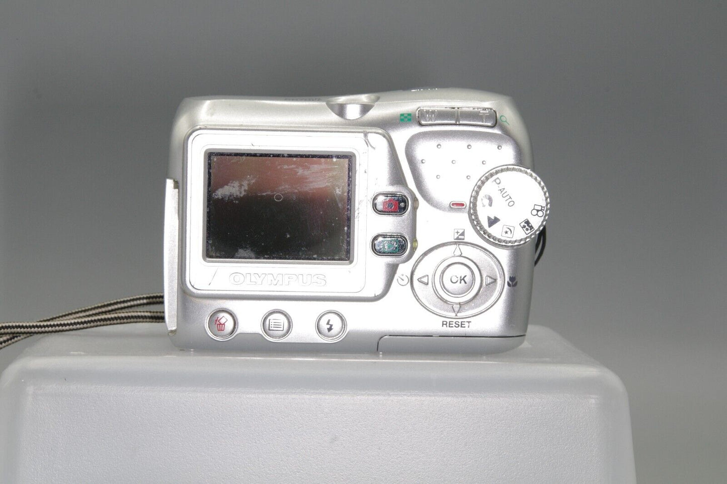 Olympus X-710 4MP Digital Compact Camera - Takes AA