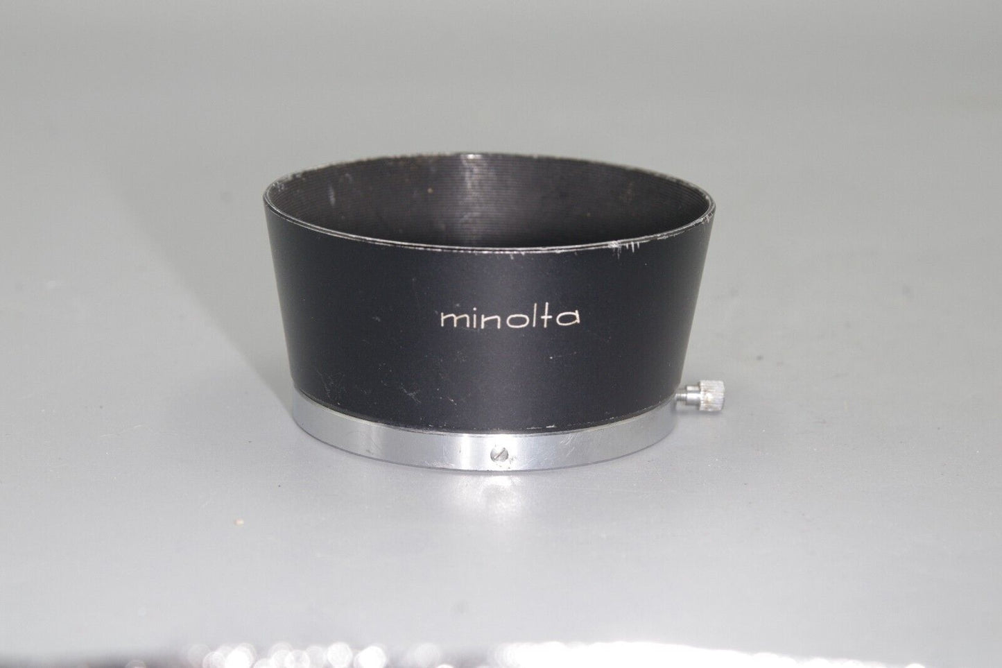 Leica Leitz Wetzlar  12564K Lens Hood for 50mm and 35mm R Lenses