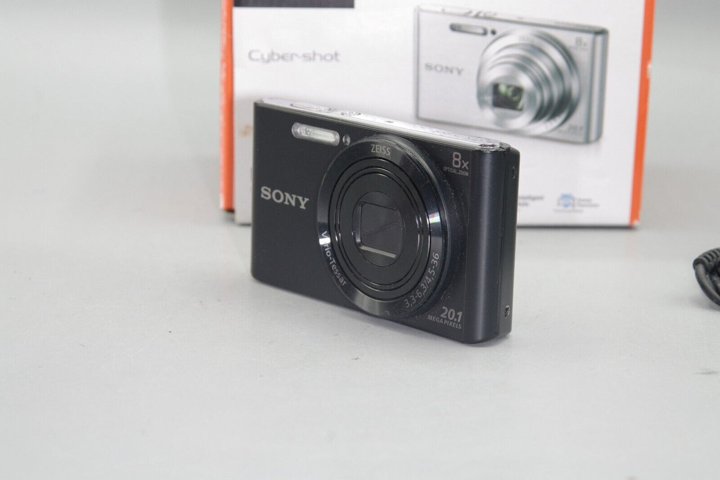 Boxed Sony Cybershot DSC-W830 20.1MP Compact Camera - Excellent