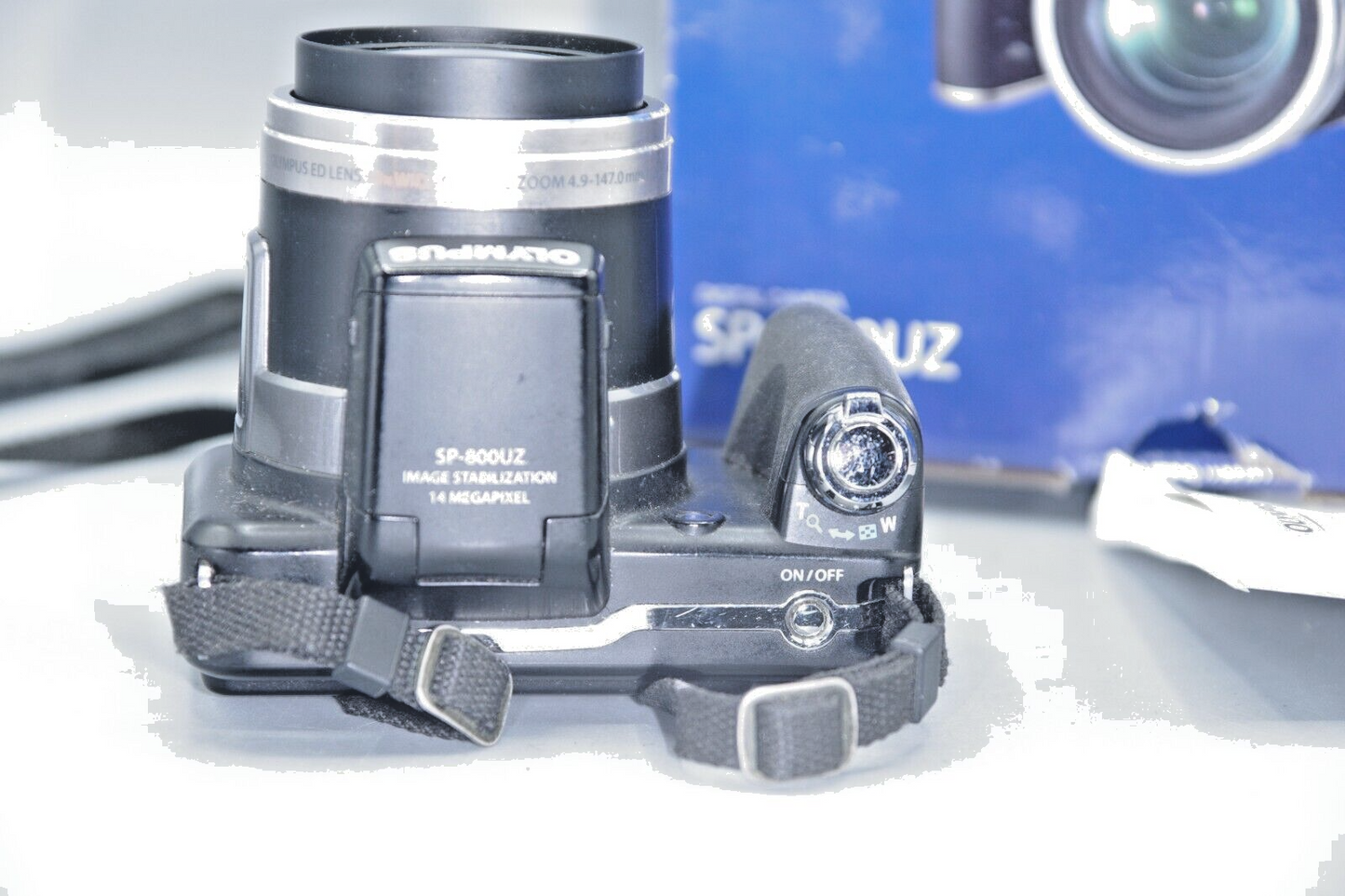 Olympus SP-800UZ 14MP 30X Zoom Digital  Bridge Camera - Boxed