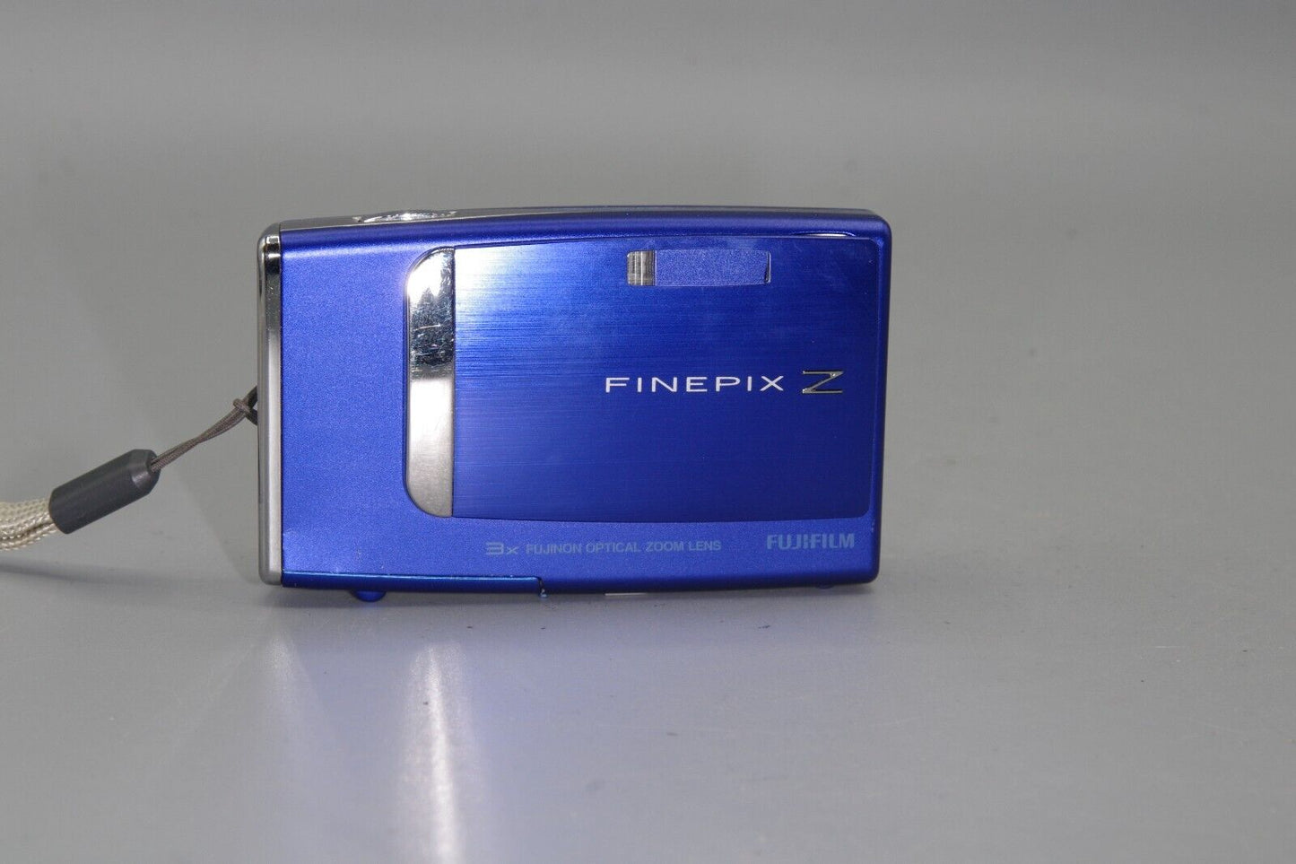 Blue Fujifilm FinePix Z10f 7MP Digital Ultra Compact Camera - Excellent