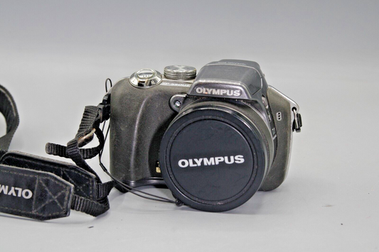 Olympus Stylus SP-550UZ 7MP 18X Digital Bridge Camera - Repair Required
